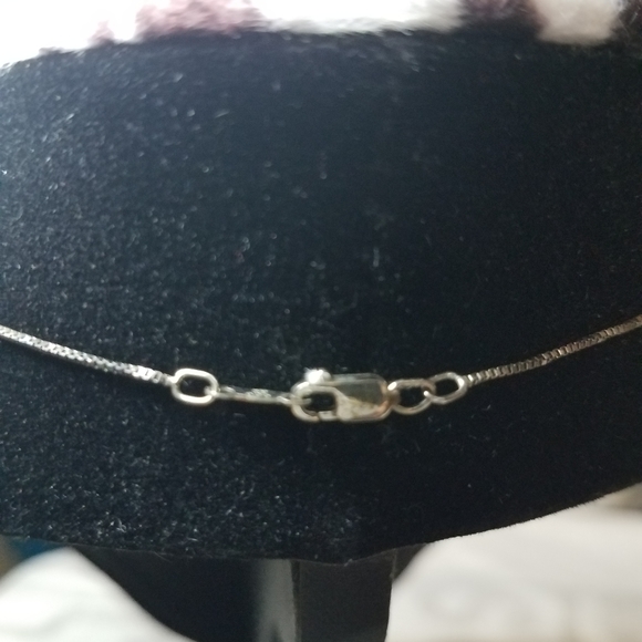 Sterling silver/ruby necklace - Picture 3 of 4